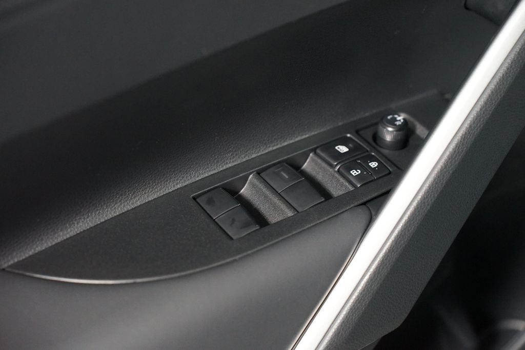 Thumbnail: 2026 Toyota Corolla Cross - 30