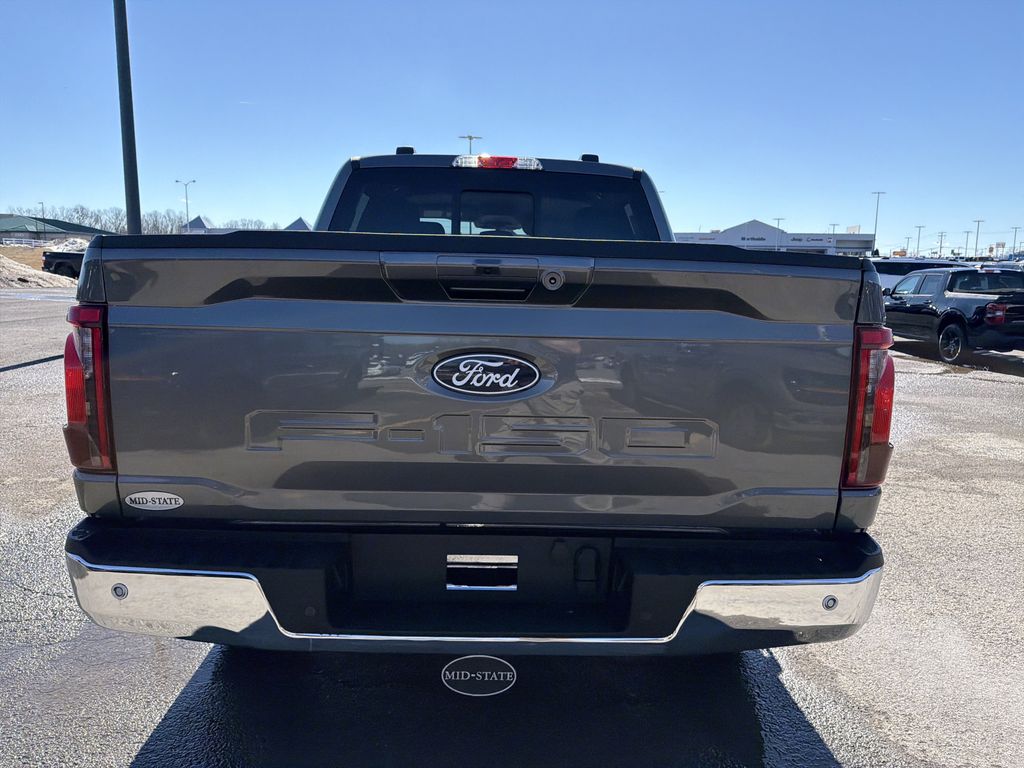 View vehicle photo 7