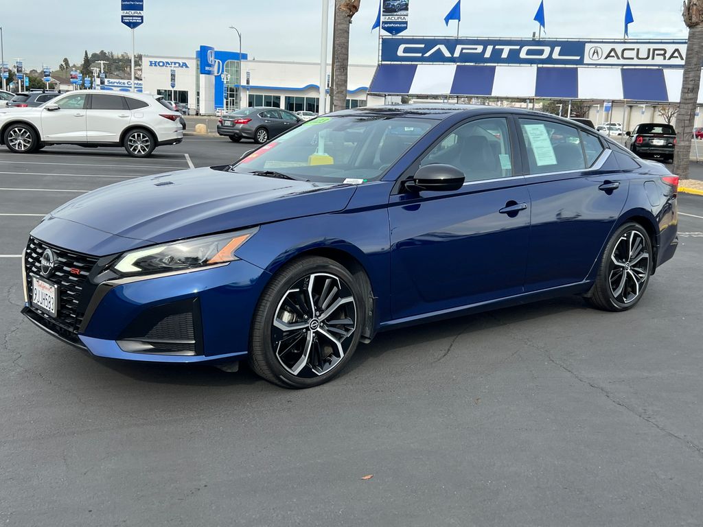 Thumbnail: 2023 Nissan Altima - 4