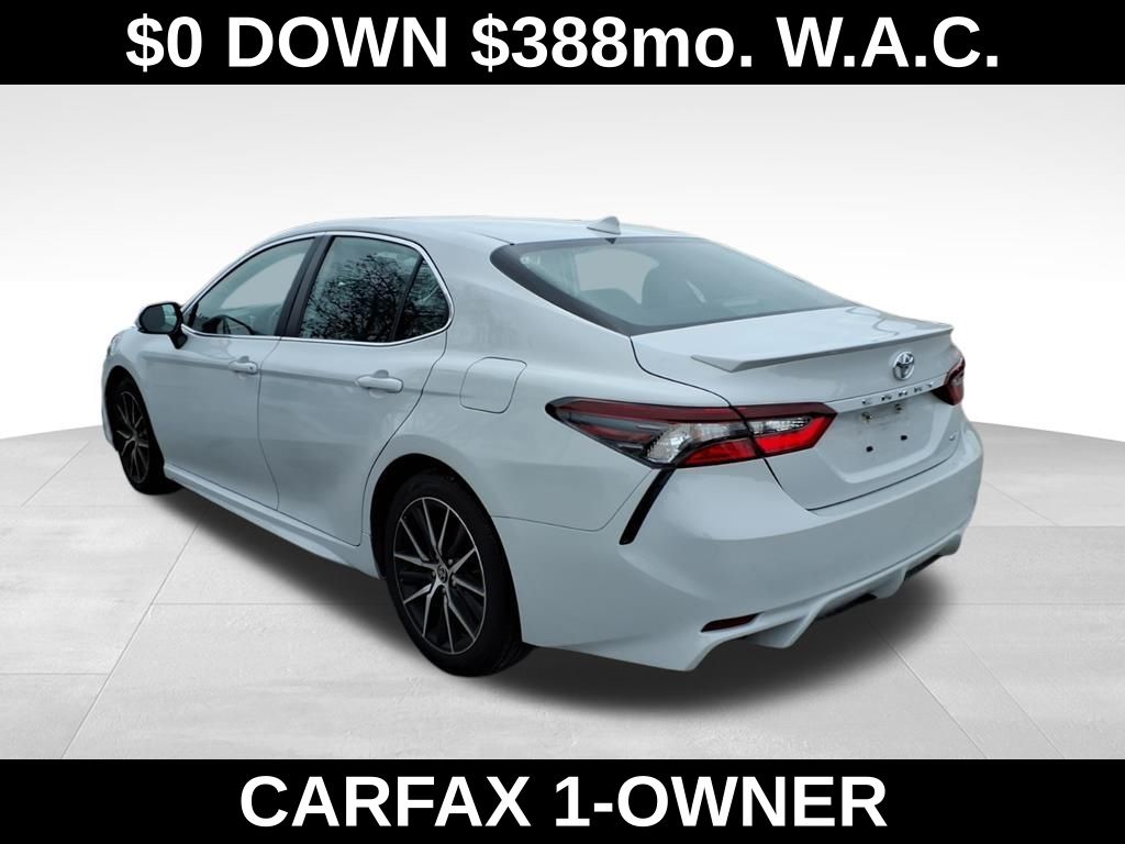 View vehicle photo 5