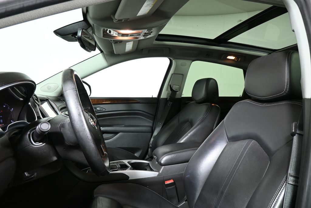Thumbnail: 2015 Cadillac SRX - 5