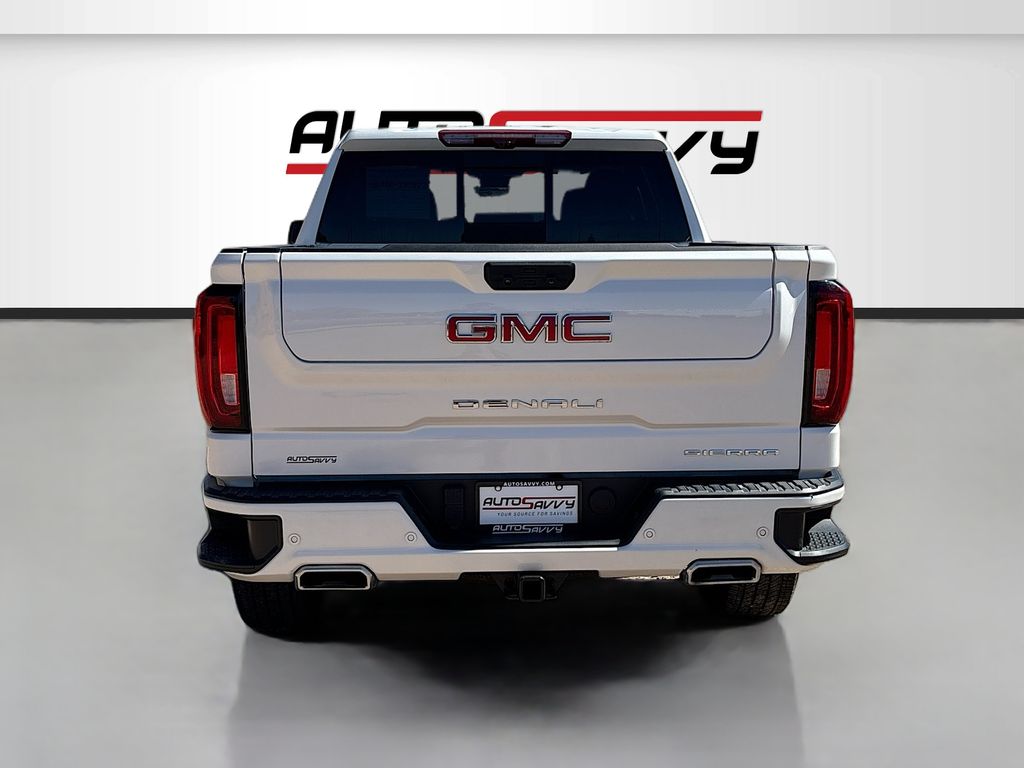 Used 2025 White GMC Denali image 6