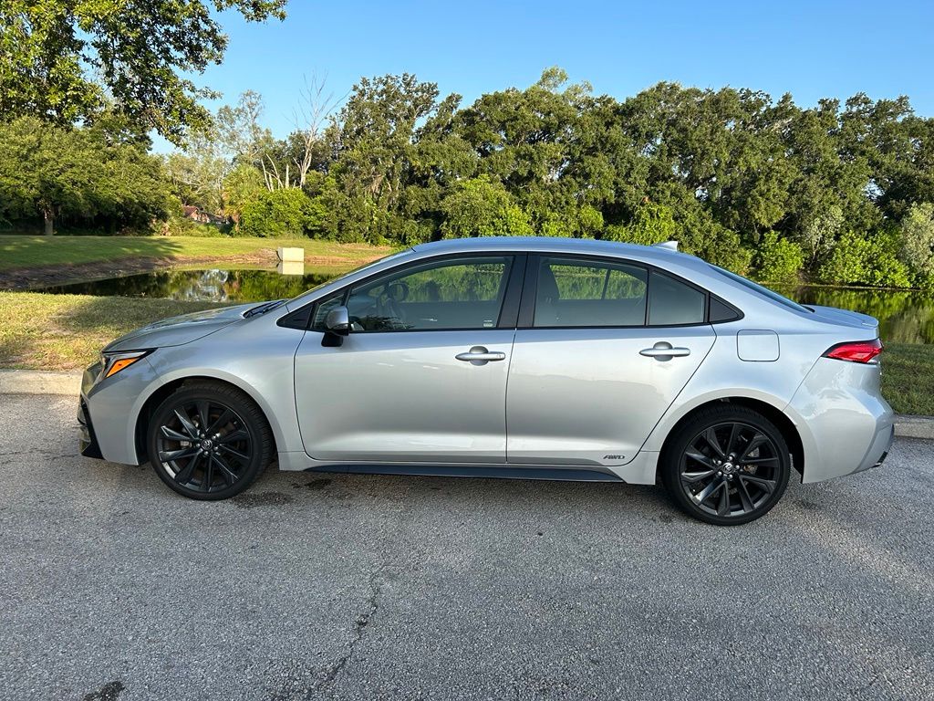 Thumbnail: 2024 Toyota Corolla - 3