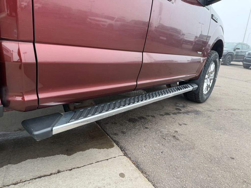 Used 2017 Brown Ford XLT image 16