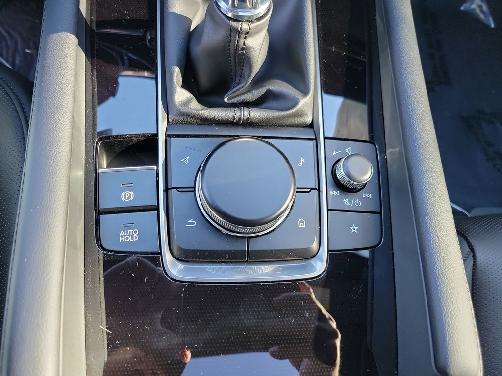 2026 Mazda Mazda3 Premium - Photo 33