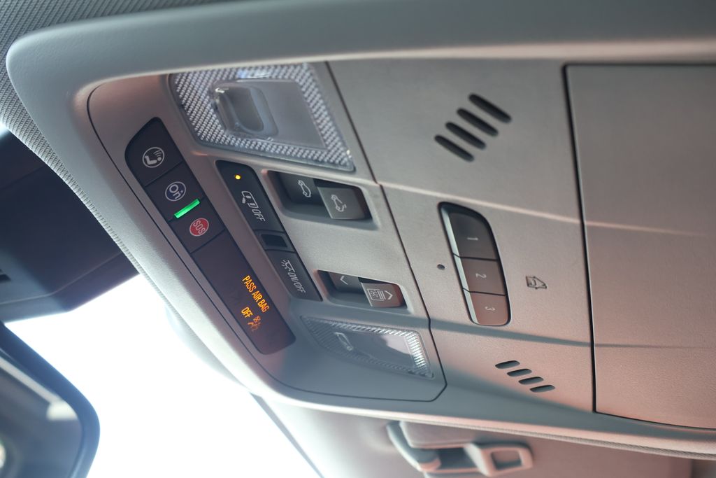 Thumbnail: 2021 Chevrolet Equinox - 31