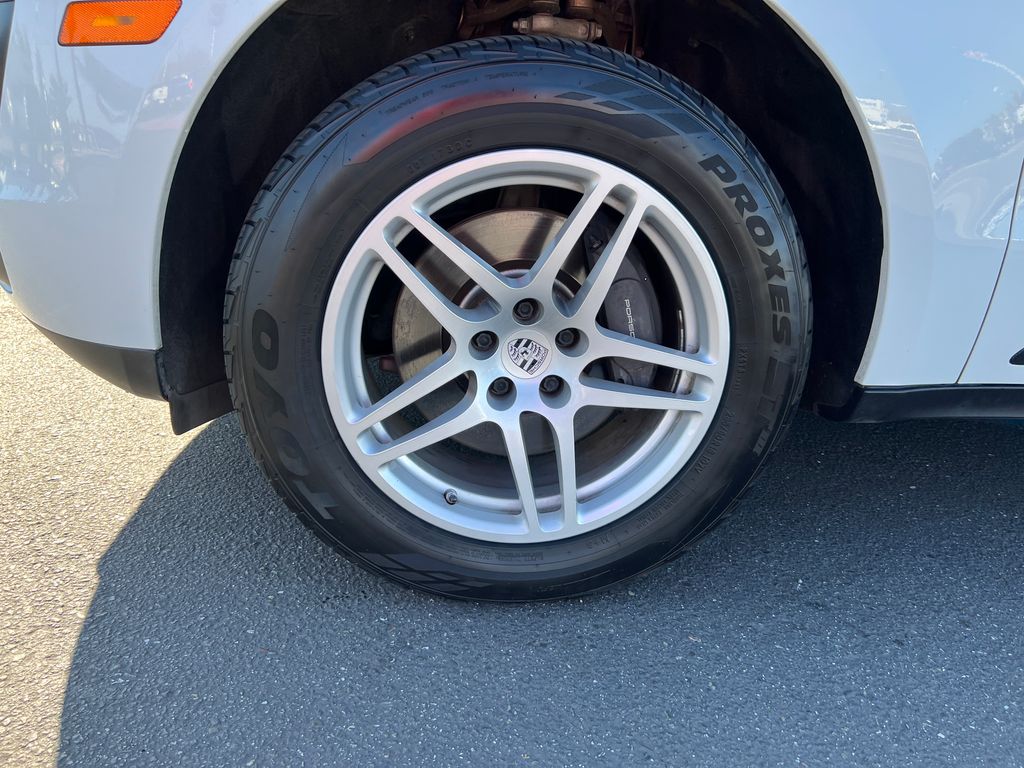 Thumbnail: 2018 Porsche Macan - 6