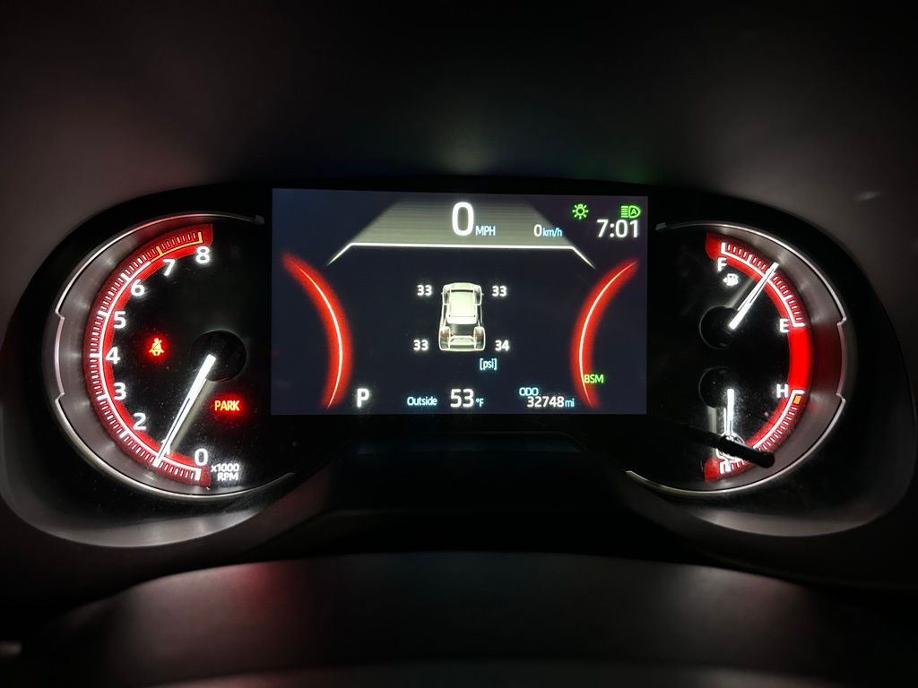 Thumbnail: 2023 Toyota RAV4 - 23