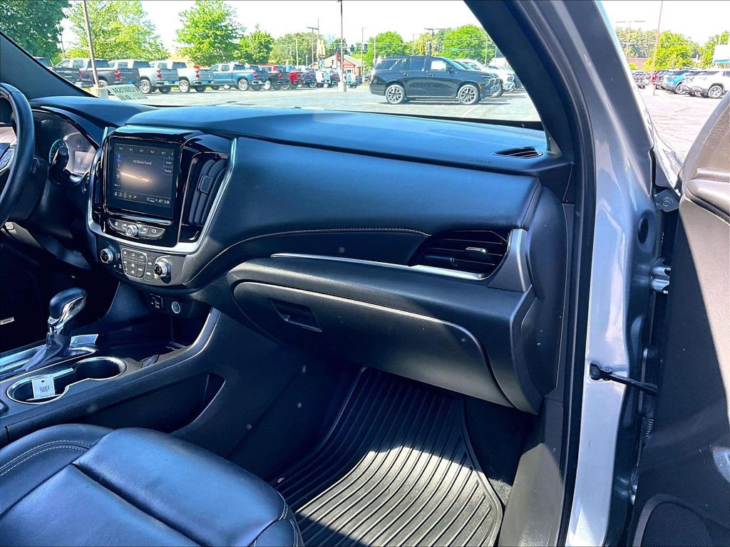 2023 Chevrolet Traverse — photo 13
