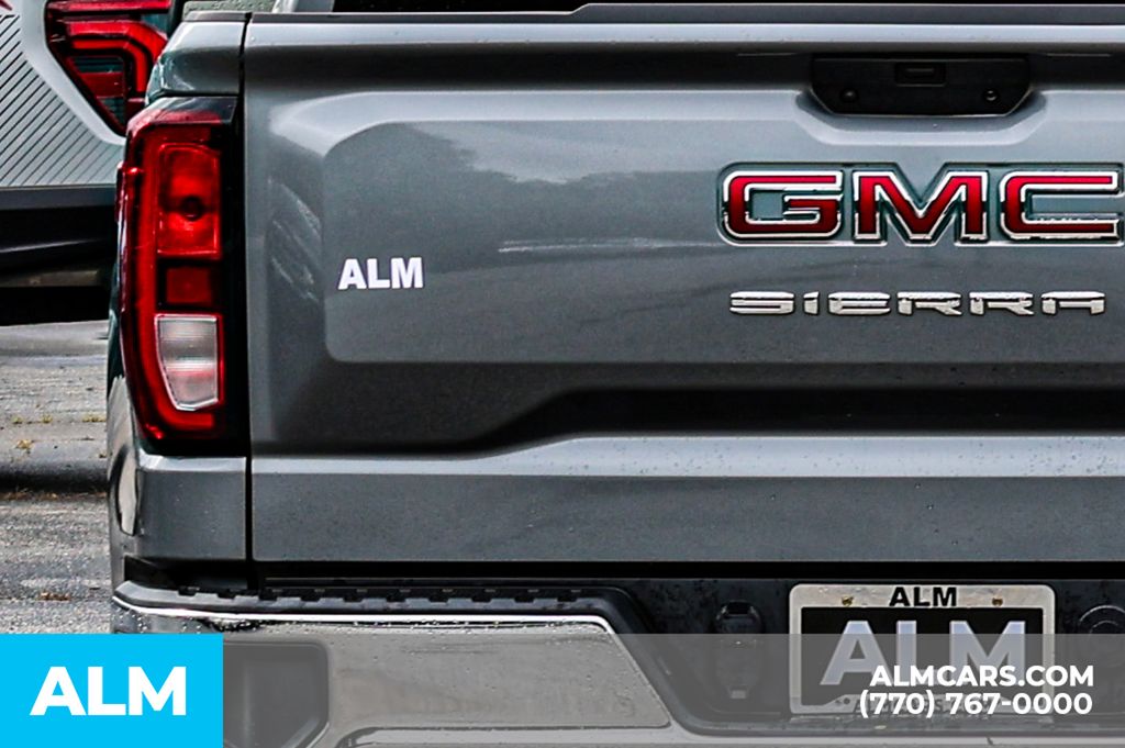 Used 2020 Gray GMC SLE image 13