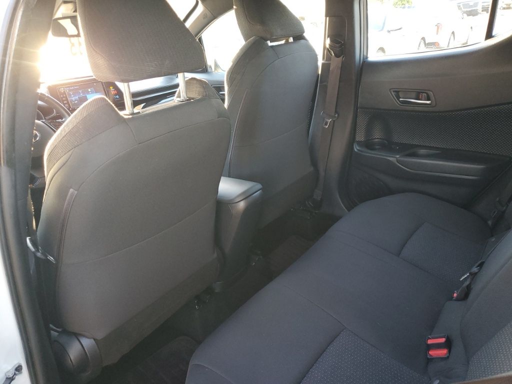 Used Car 2018 Toyota C-hr  Xle For Sale Under $20,000 In Austin, Texas