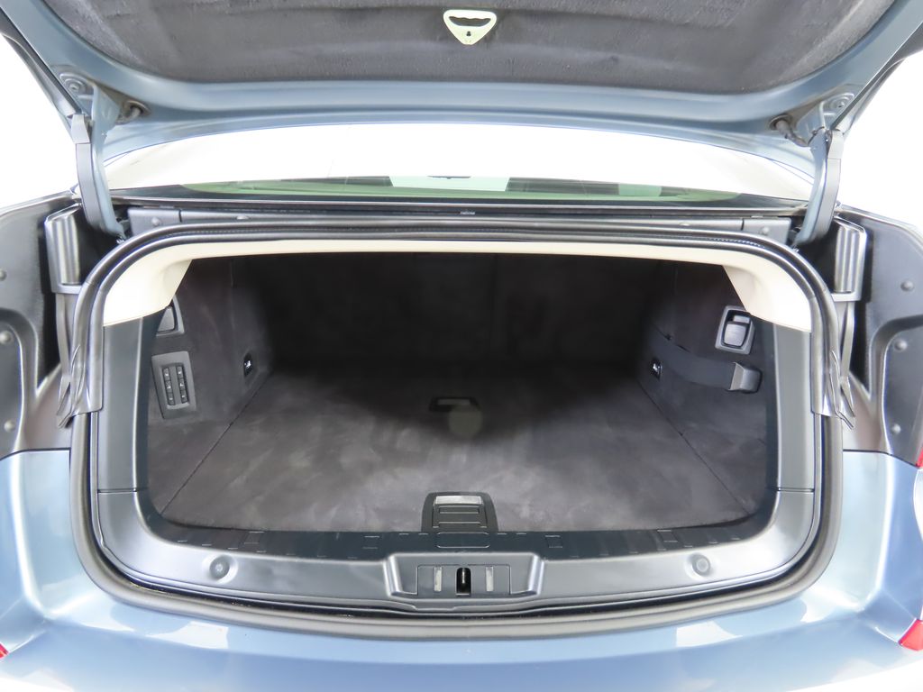 2010 BMW 5 Series 535i 28