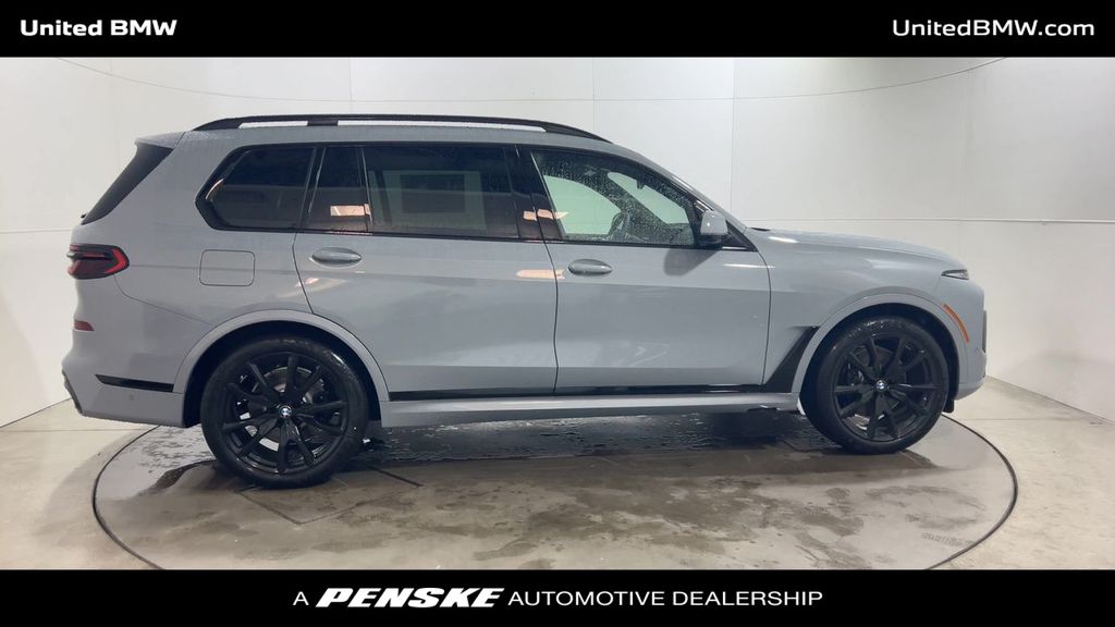 2026 BMW X7 xDrive40i 9