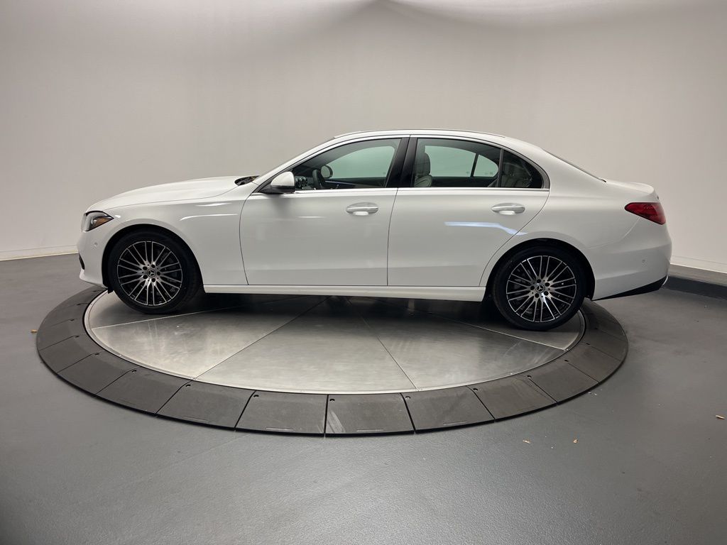 Thumbnail: 2025 Mercedes-Benz C-Class - 4
