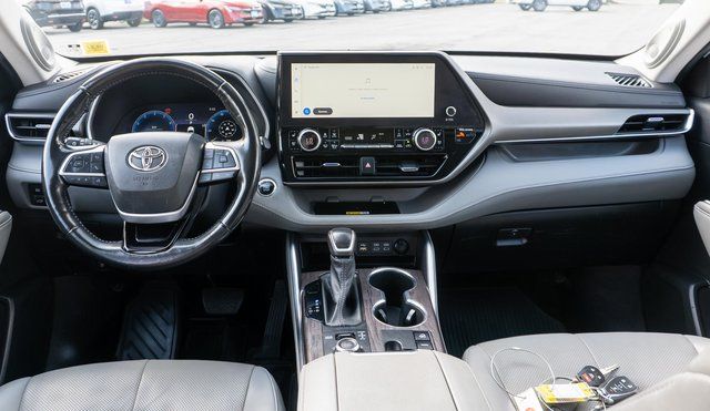 2023 Toyota Highlander Limited Beige at Auto Express Mitsubishi