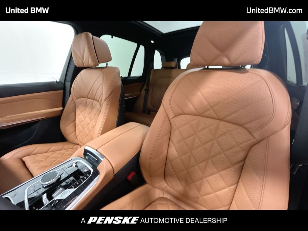 Thumbnail: 2026 BMW X5 - 13
