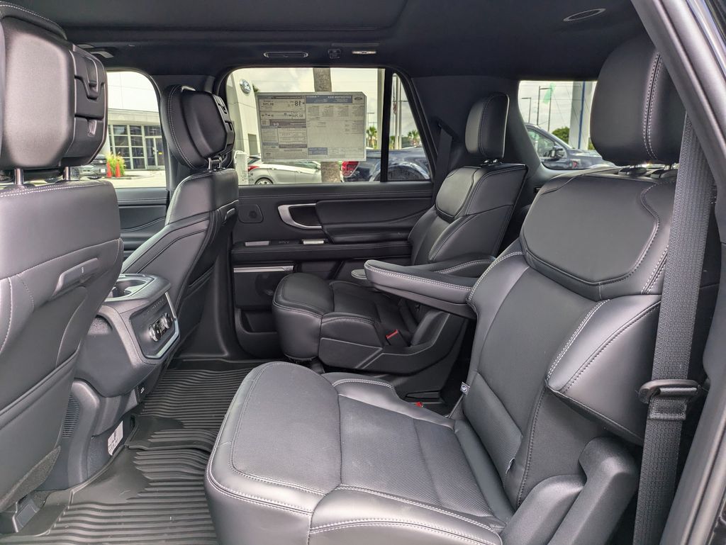 2026 Ford Expedition Max Platinum MAX