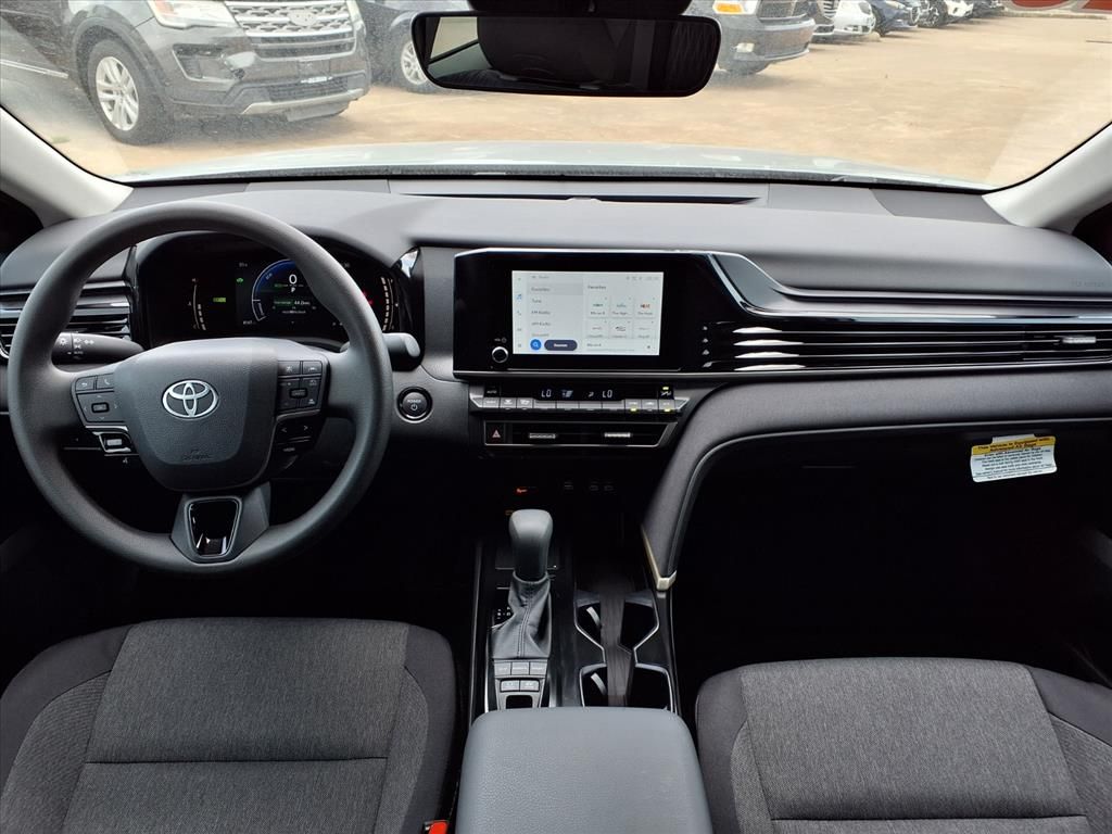 2026 Toyota Camry LE - 8