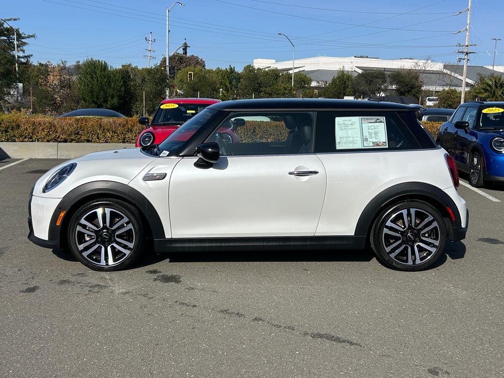 Thumbnail: 2023 MINI Cooper - 2