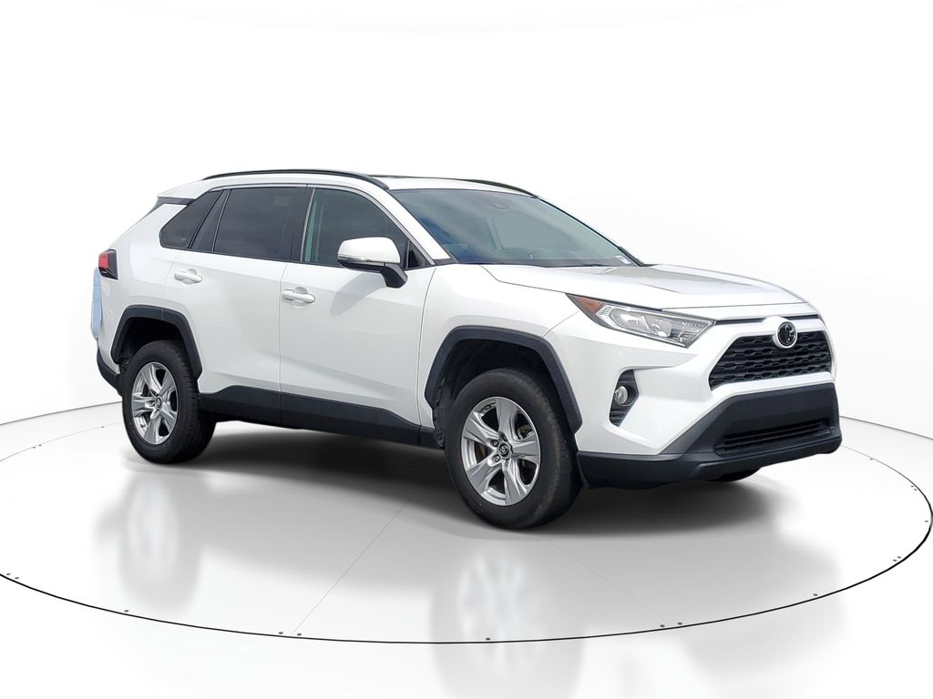 Super White 2019 Toyota RAV4 SUV / Crossover Front-Wheel Drive 8-Speed Automatic