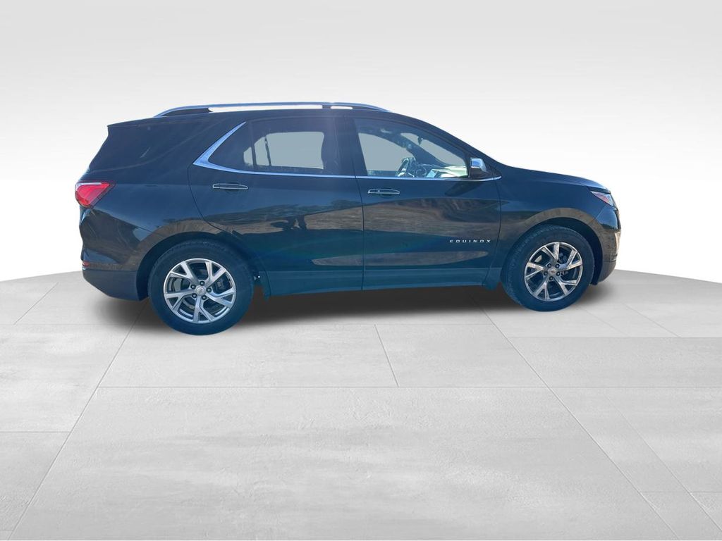 2020 Chevrolet Equinox Premier 10