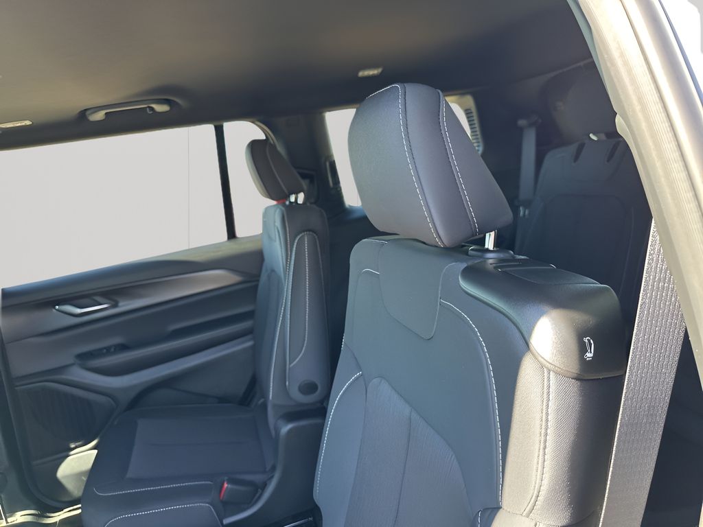 New Car 2025 Jeep Grand Cherokee L  For Sale Under $50,000 In Austin, Texas