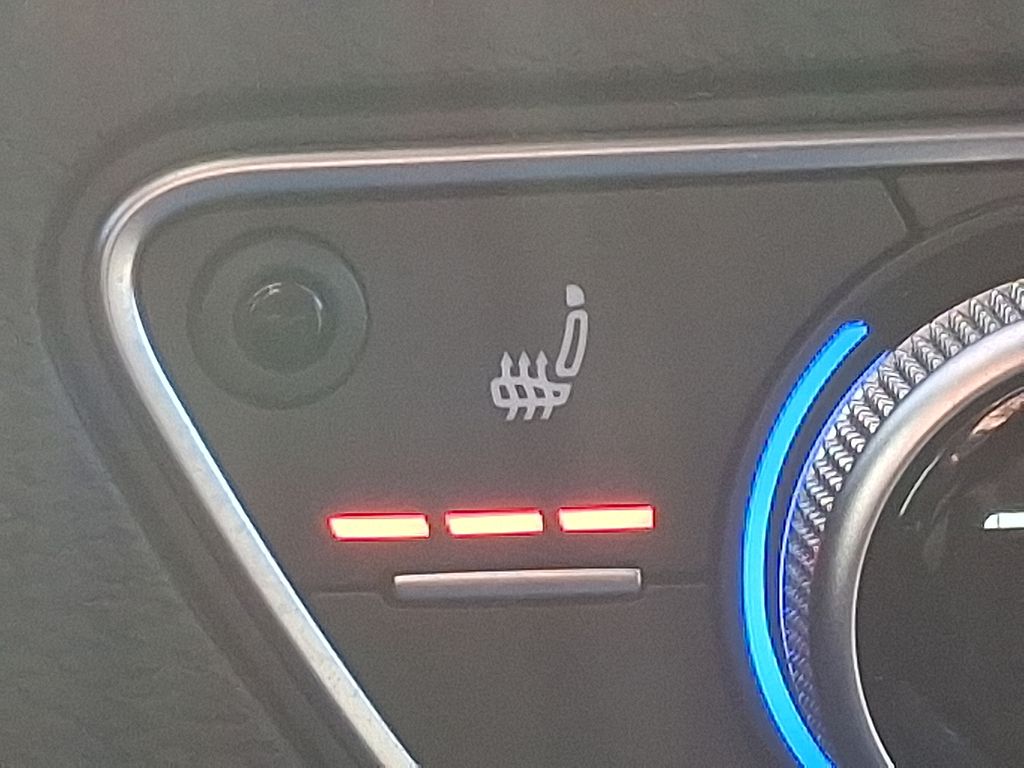 Thumbnail: 2023 Audi Q5 - 23