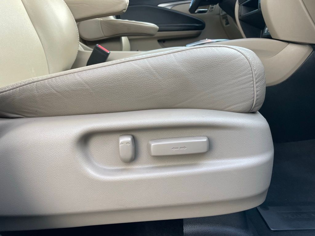 Thumbnail: 2022 Honda Pilot - 31