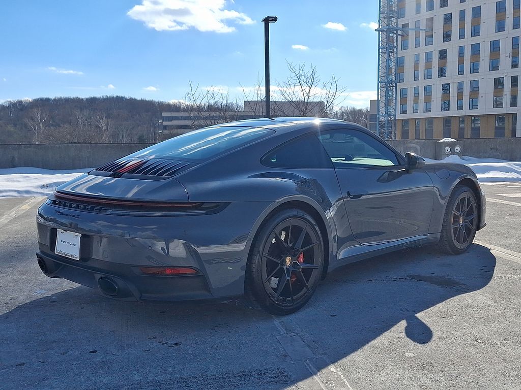 Thumbnail: 2026 Porsche 911 - 8