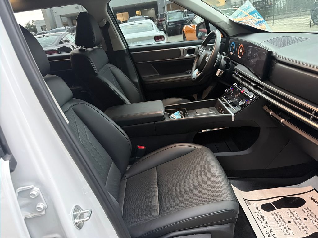Certified Used 2024 White Hyundai SEL image 27