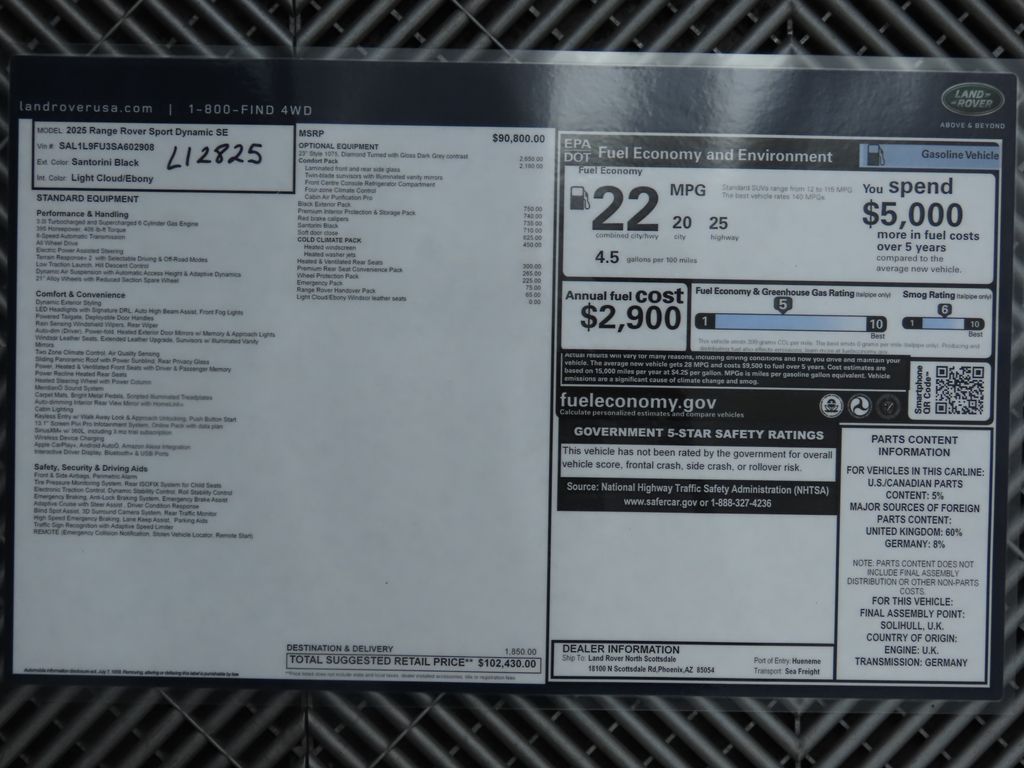 Thumbnail: 2025 Land Rover Range Rover Sport - 9