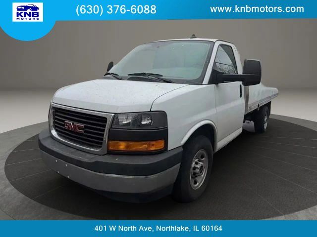 Summit White 2022 GMC Savana Chassis 3500 139 Cutaway RWD Van Rear-Wheel Drive 6-Speed Automatic Overdrive