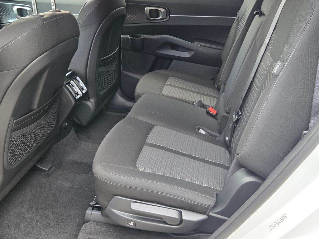 2026 Kia Sorento - $31,217