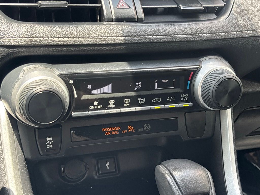 Used 2021 Toyota RAV4 SUV