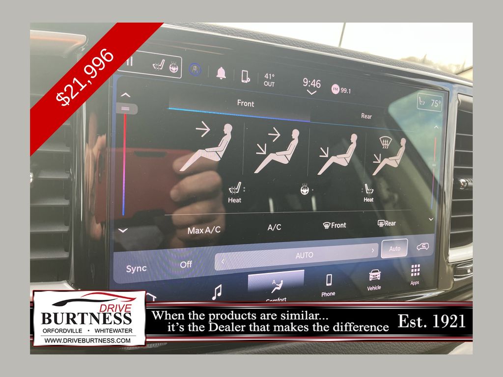 2022 Chrysler Pacifica Touring L FWD