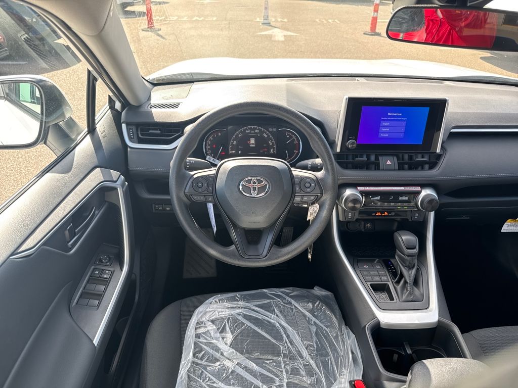 2025 Toyota RAV4 LE photo 11