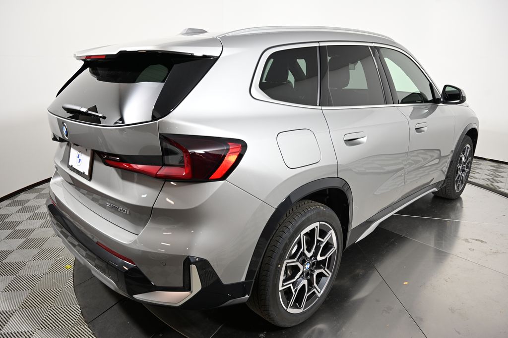 2025 BMW X1 xDrive28i 5