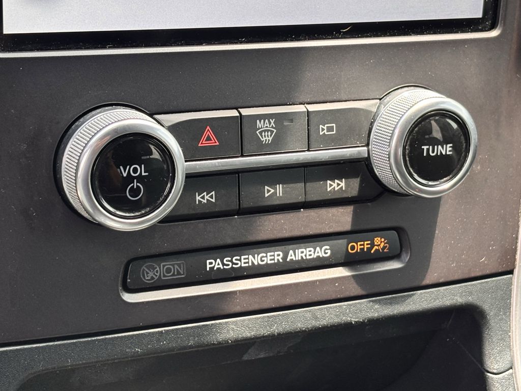 Used Car 2021 Ford Edge  St Line For Sale Under $25,000 In Corsicana, Texas