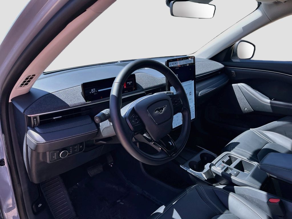 Used 2025 Gray Ford Premium image 9
