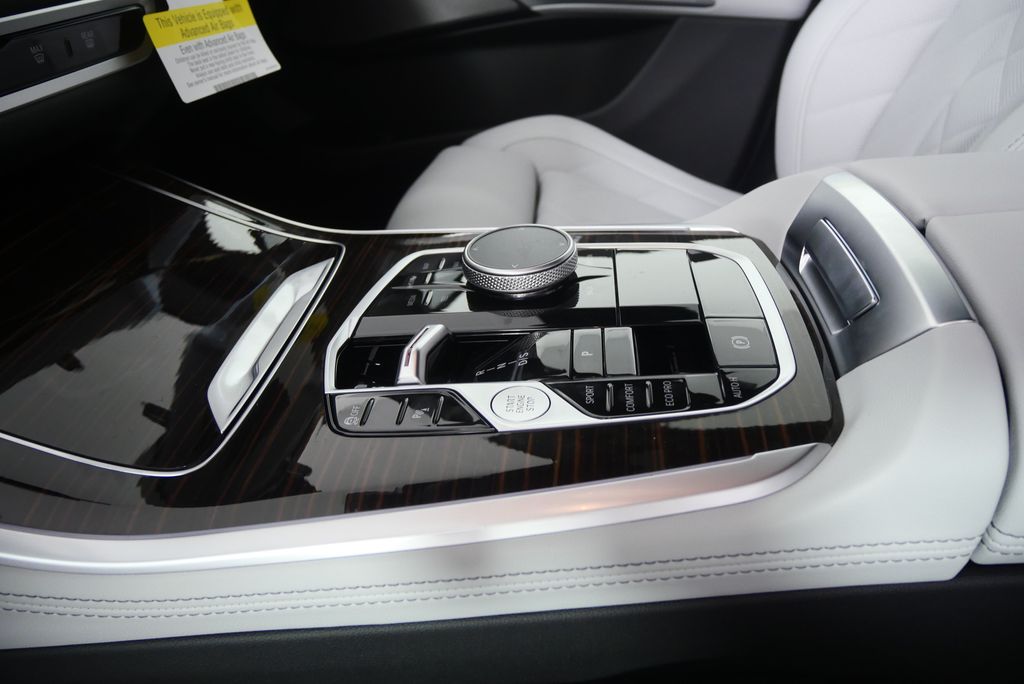 2026 BMW X5 sDrive40i 21