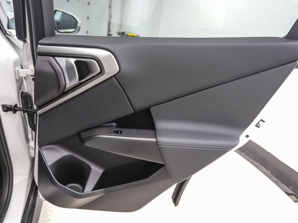Thumbnail: 2026 BMW X3 - 26