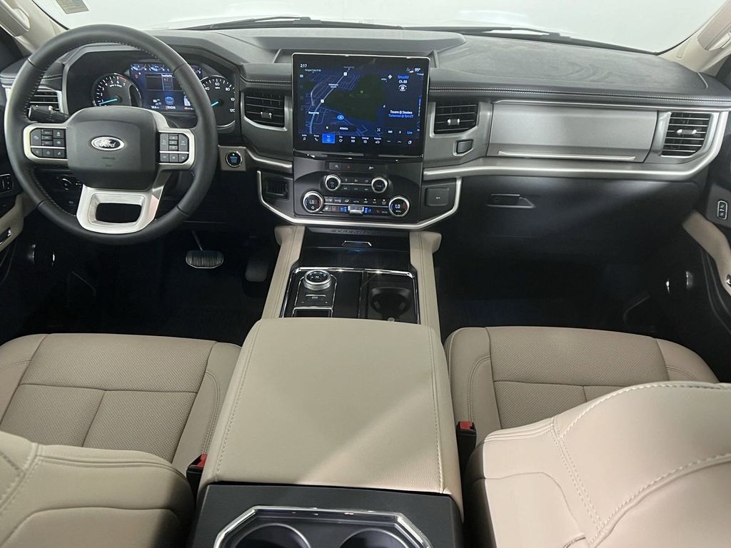 2024 Ford Expedition Max XLT 27