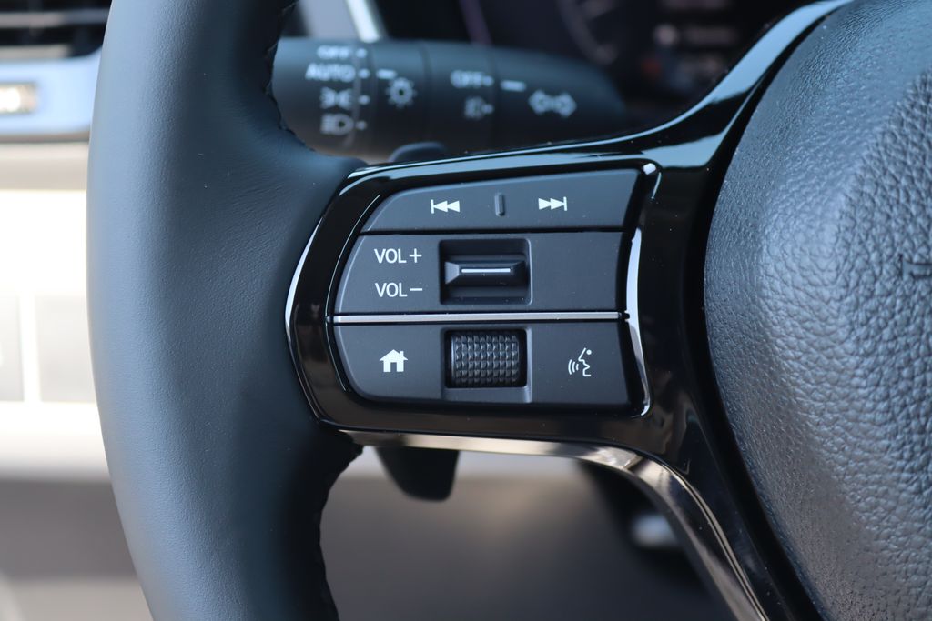 2025 Honda Pilot  32