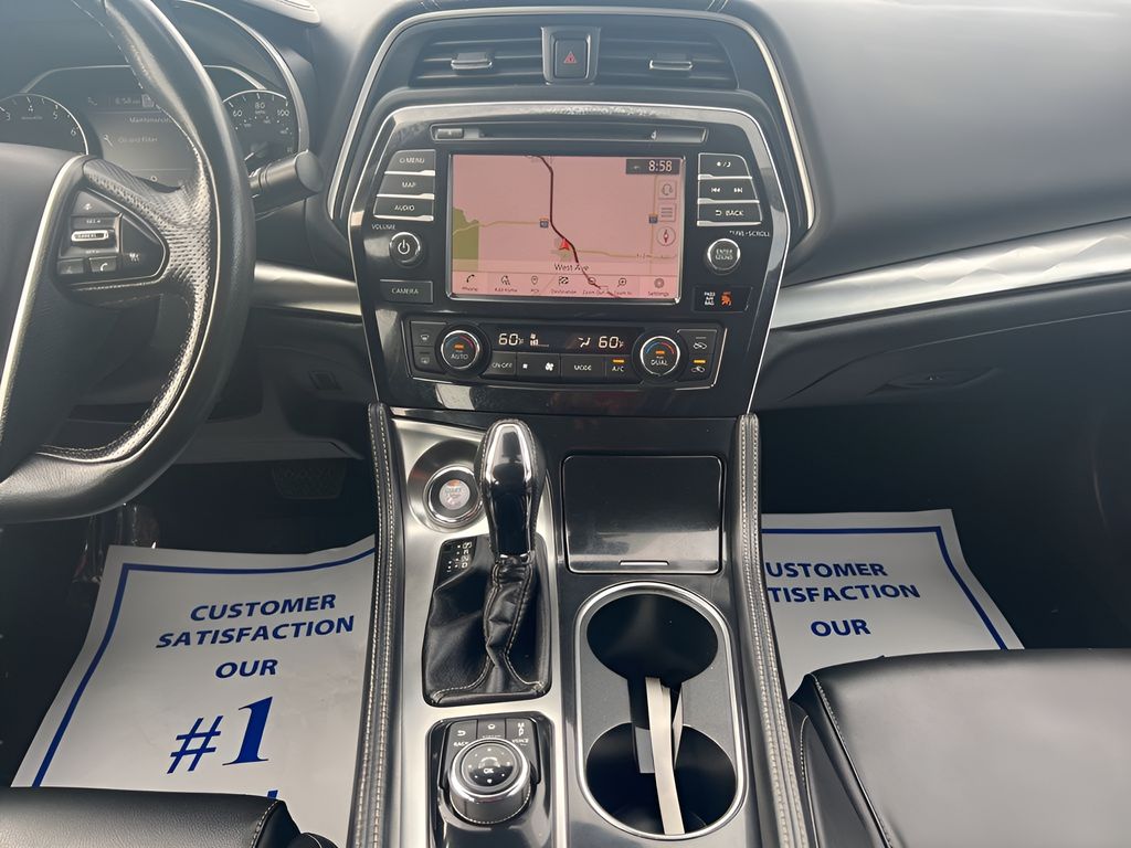 2021 Nissan Maxima