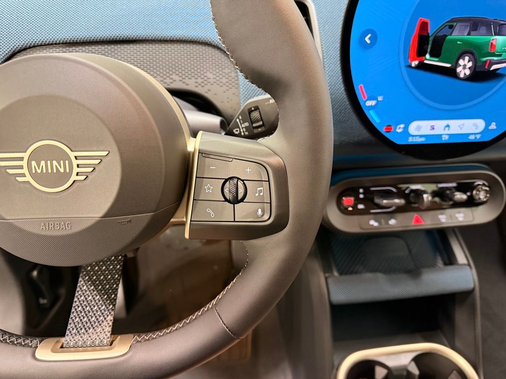 Thumbnail: 2026 MINI Cooper Countryman - 14