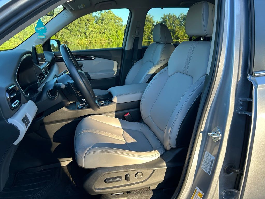 Thumbnail: 2025 Honda Pilot - 15