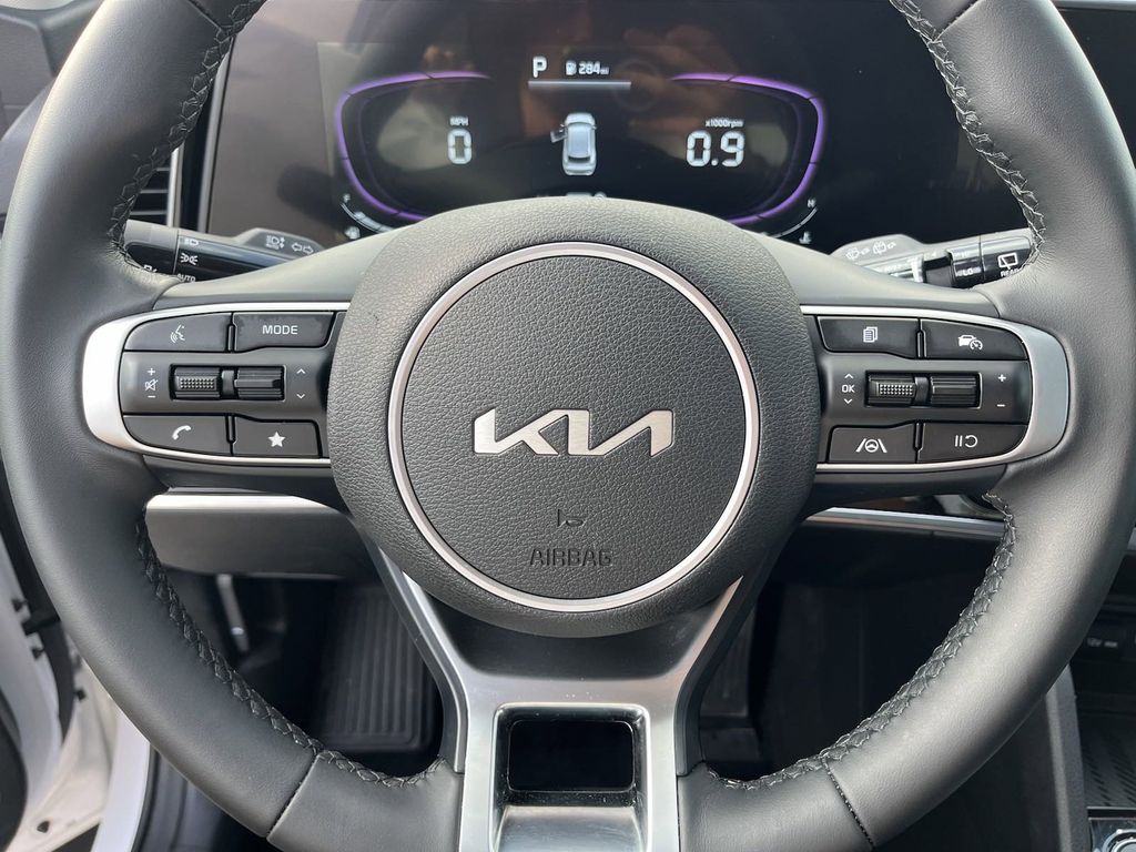 2023 Kia Sportage EX 28