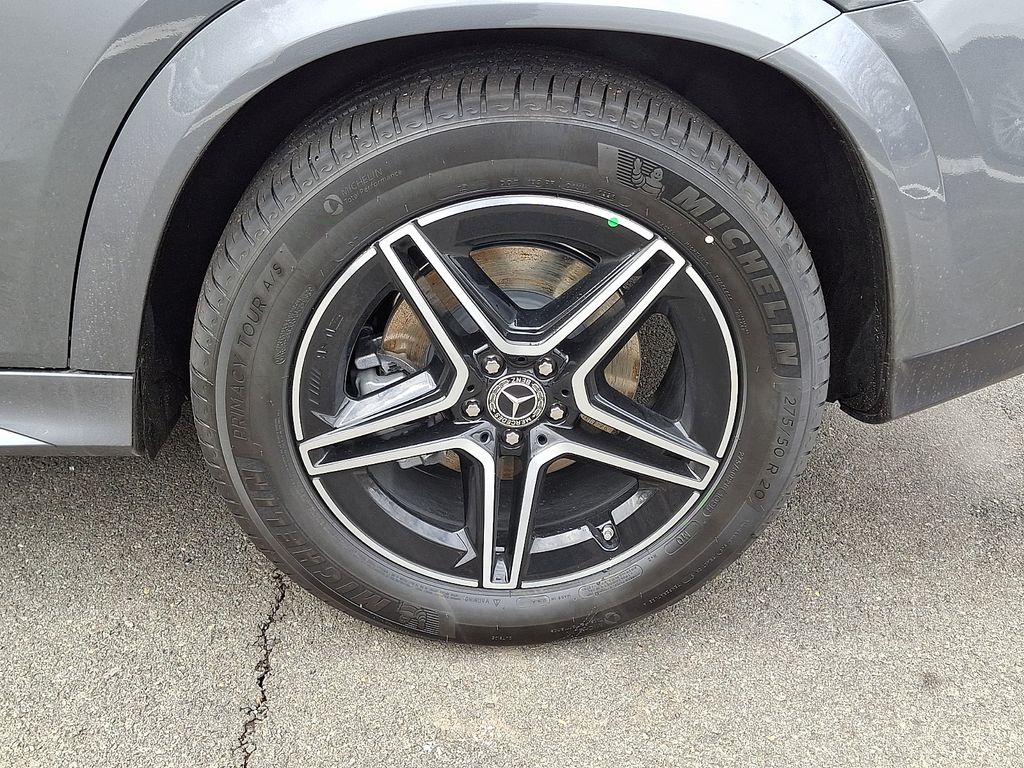 Thumbnail: 2026 Mercedes-Benz GLE - 5