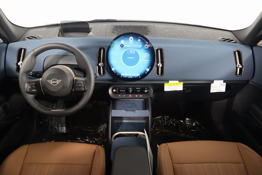 Thumbnail: 2027 MINI Cooper Countryman - 4