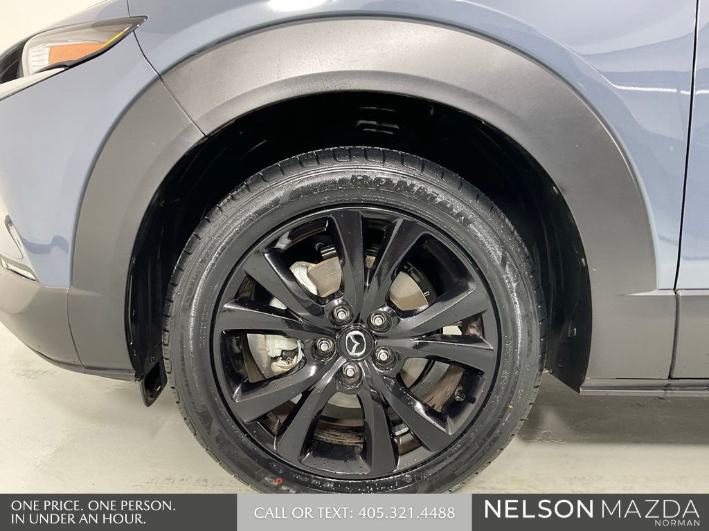 Certified Used 2025 Gray Mazda 2.5 S Carbon Edition image 10